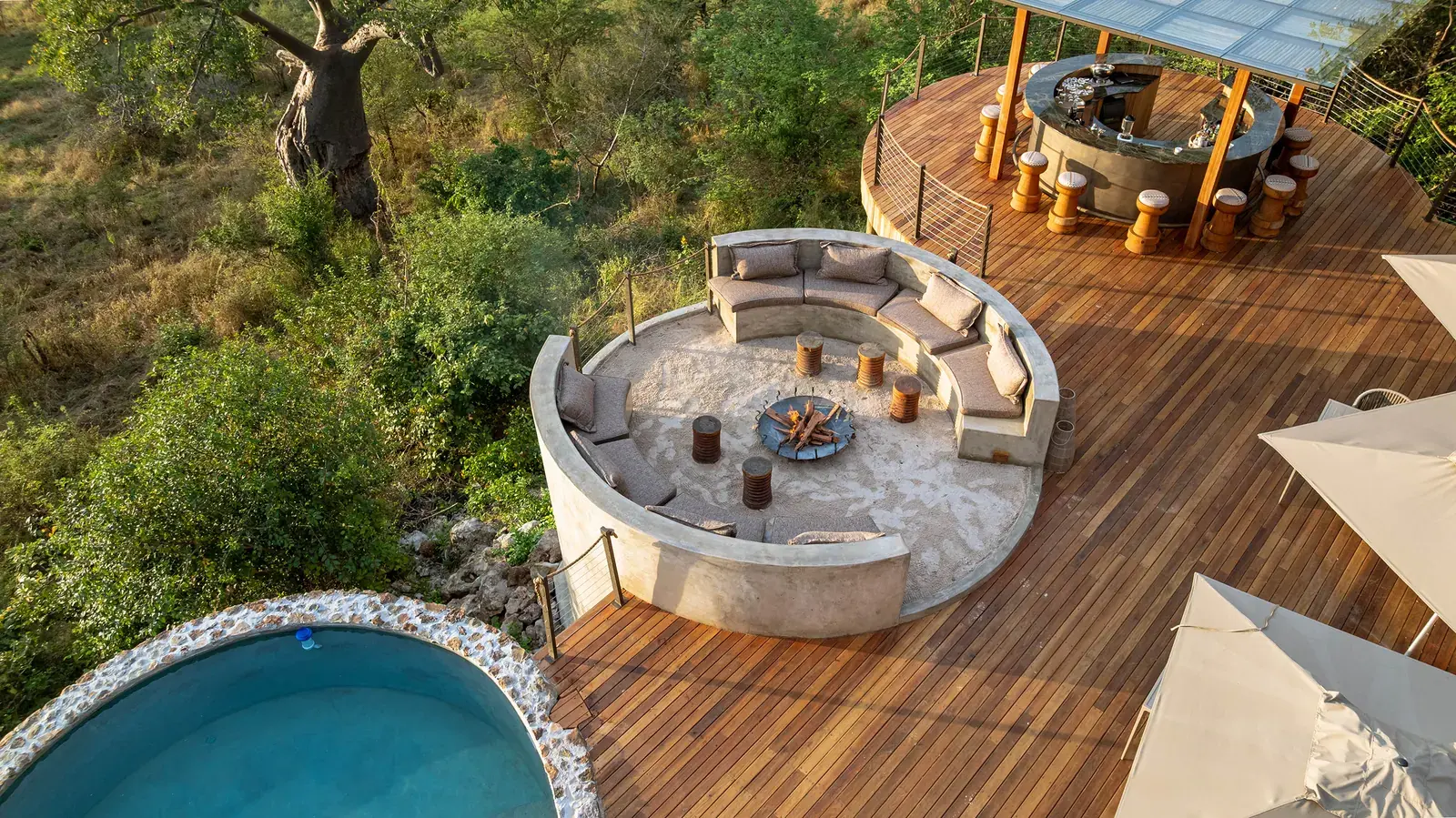 Pool and deck at Ngoma Safari Lodge